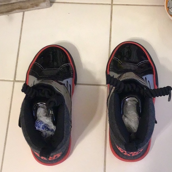 ‘Disney-Kylo Ren’ The Force Awakens Velcro-Strap Hi-Top Sneakers (#6) - Picture 3 of 8